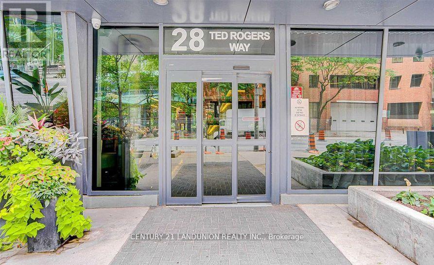 2902 - 28 Ted Rogers Way, Toronto, Ontario  M4Y 2J4 - Photo 2 - C12214659