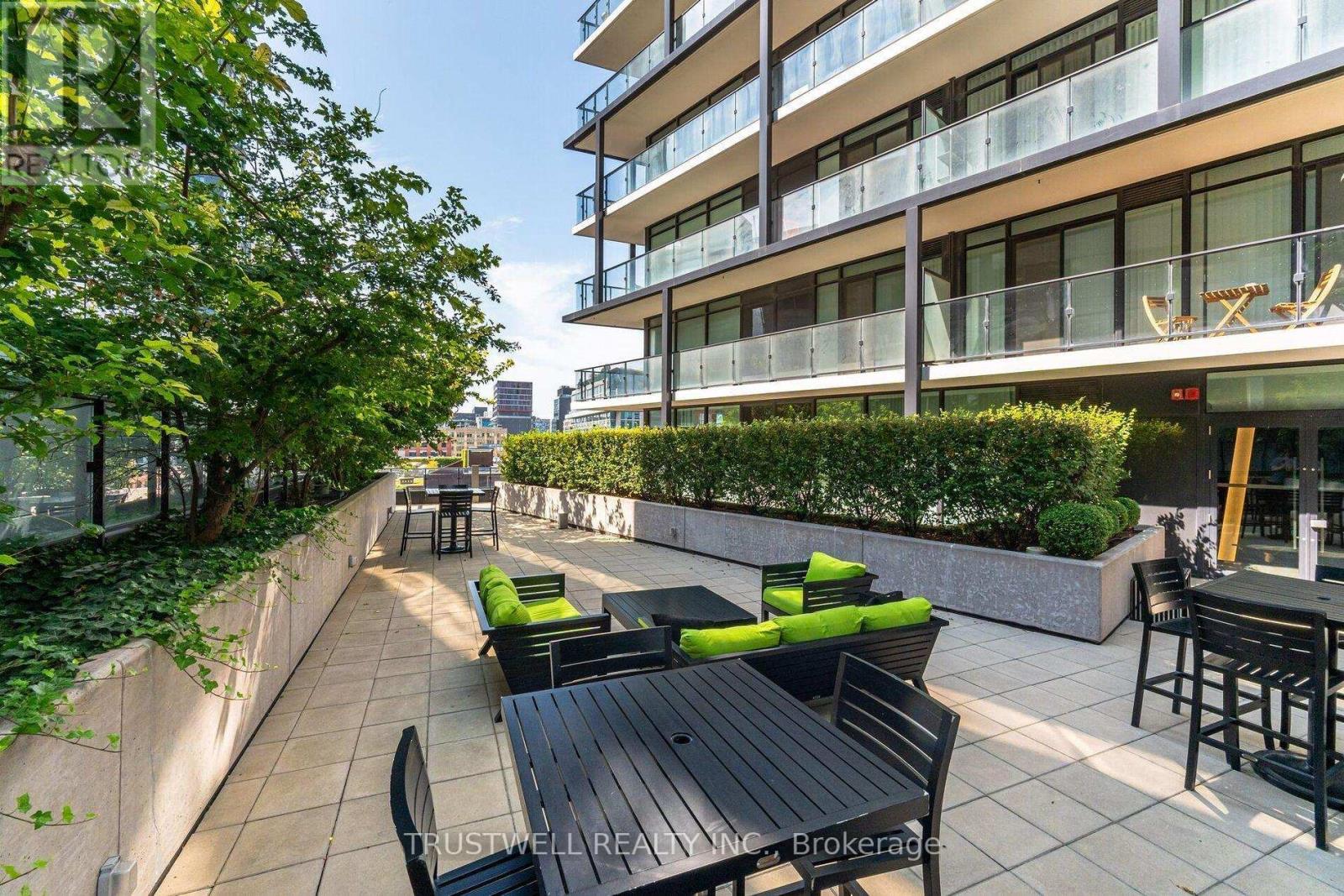 1310 - 125 Peter Street, Toronto, Ontario  M5V 0M2 - Photo 28 - C12214663