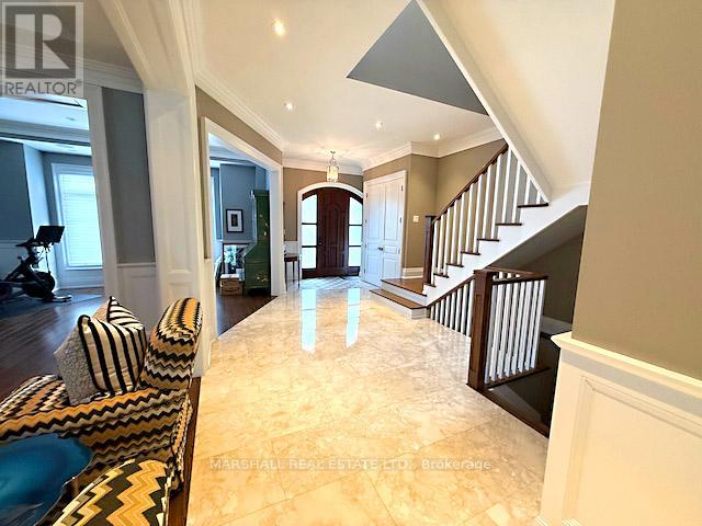 489 Brookdale Avenue, Toronto, Ontario  M5M 1K1 - Photo 3 - C12214666