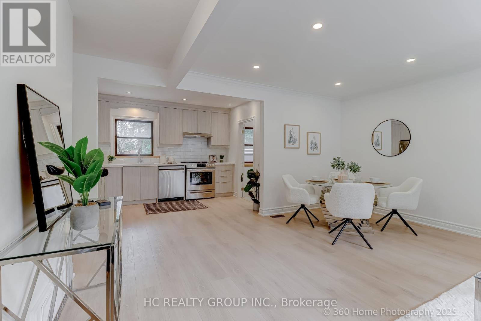 597 Conacher Drive, Toronto, Ontario  M2M 3M9 - Photo 2 - C12214668