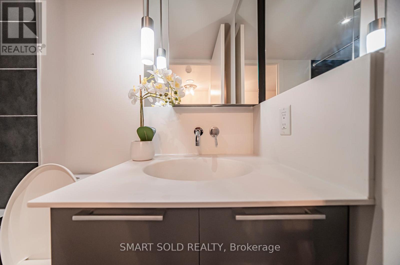 106 - 650 King Street W, Toronto, Ontario  M5V 0H6 - Photo 25 - C12214674