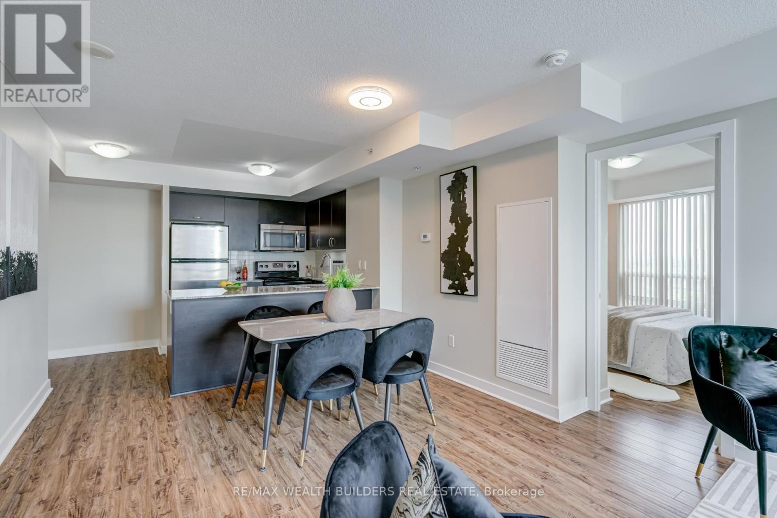 1007 - 5740 Yonge Street, Toronto, Ontario  M2M 0B1 - Photo 11 - C12214678