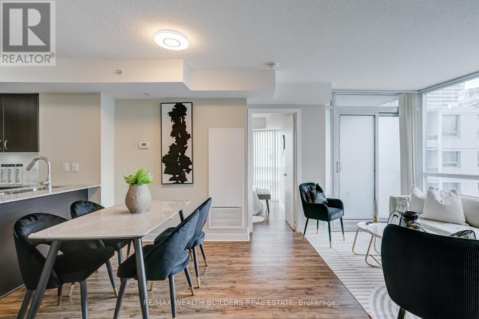 1007 - 5740 Yonge Street, Toronto, Ontario  M2M 0B1 - Photo 13 - C12214678