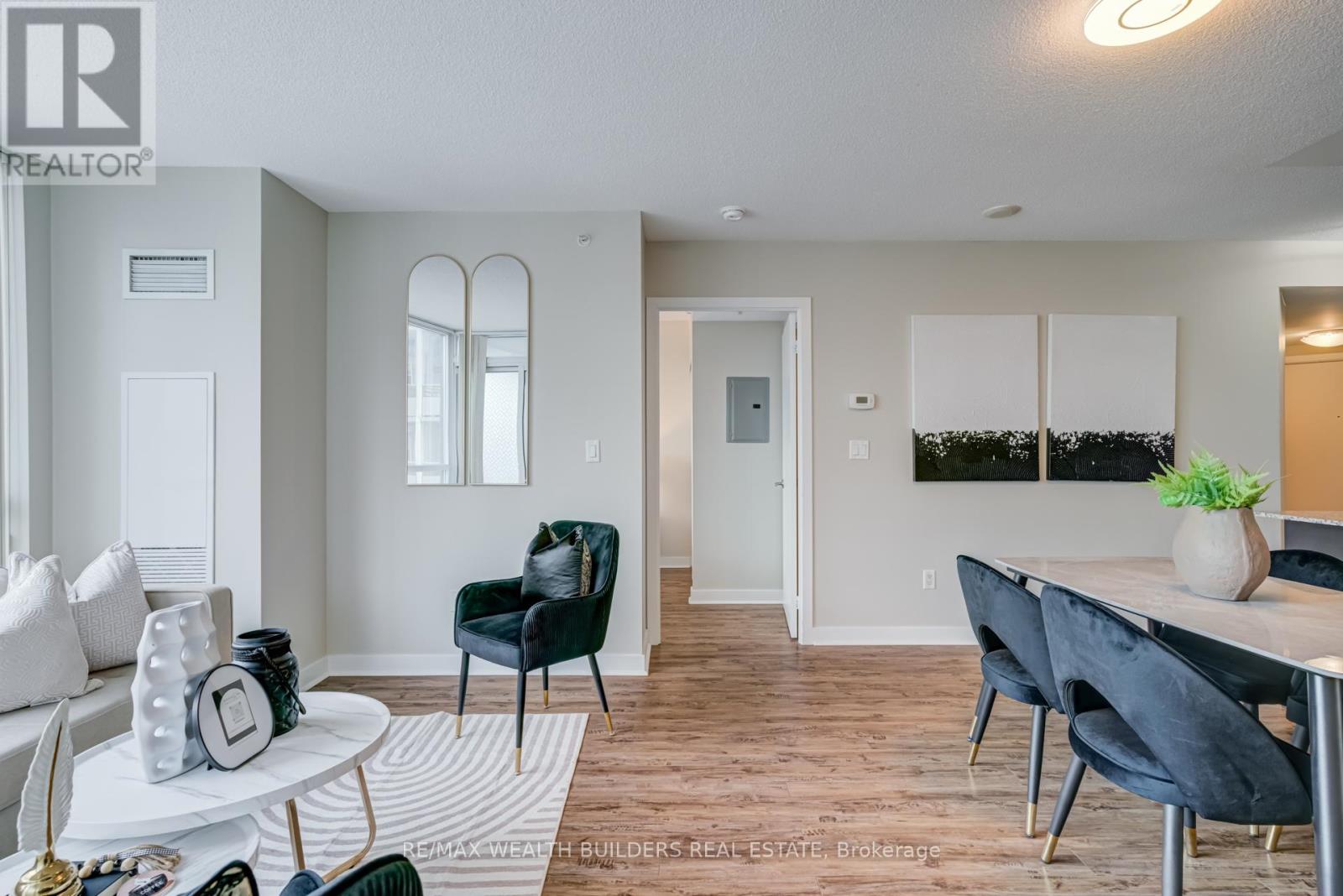 1007 - 5740 Yonge Street, Toronto, Ontario  M2M 0B1 - Photo 14 - C12214678