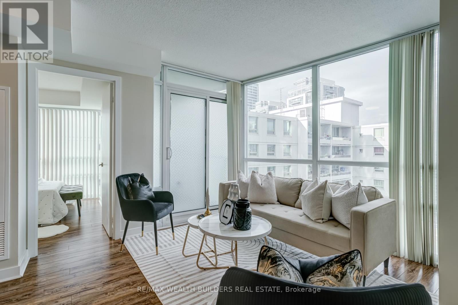 1007 - 5740 Yonge Street, Toronto, Ontario  M2M 0B1 - Photo 16 - C12214678