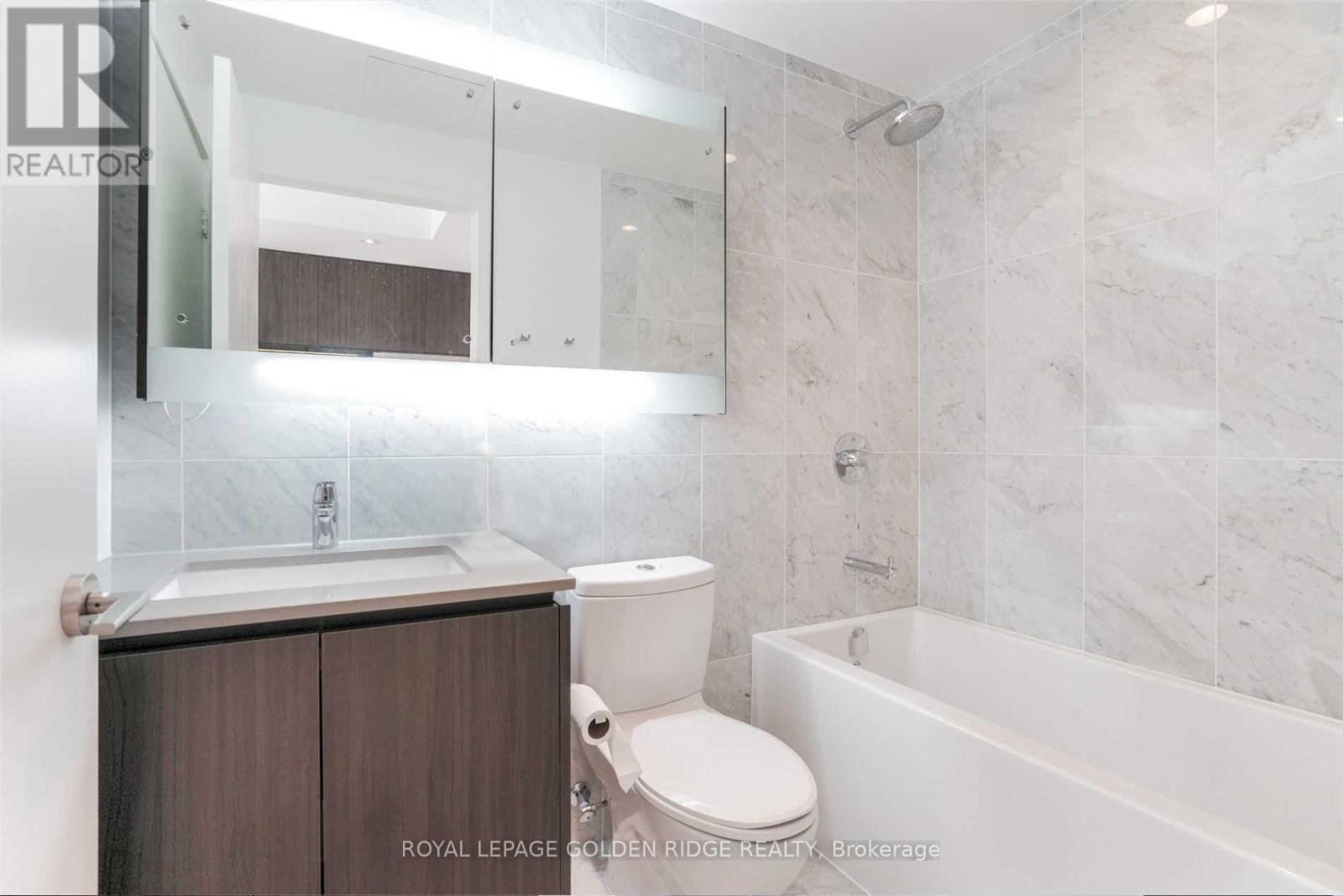 1108 - 117 Mcmahon Drive, Toronto, Ontario  M2K 0E4 - Photo 7 - C12214690