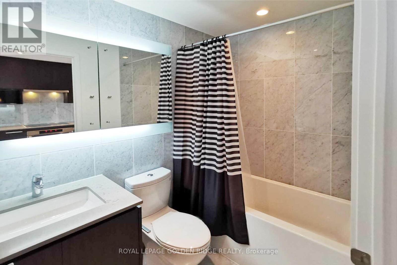 1108 - 117 Mcmahon Drive, Toronto, Ontario  M2K 0E4 - Photo 8 - C12214690