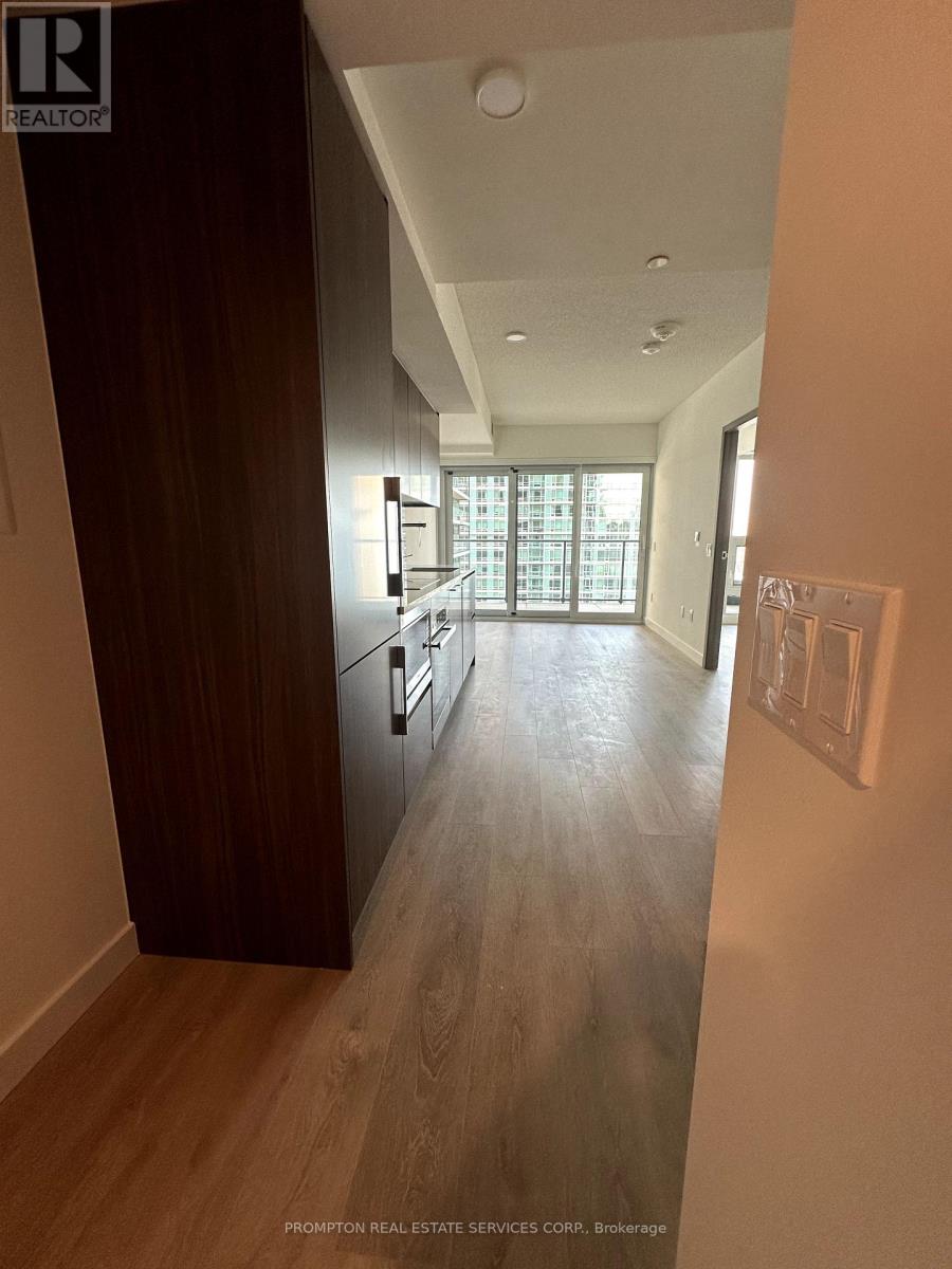 2607 - 3 Concord Cityplace Way, Toronto, Ontario  M5V 0X4 - Photo 10 - C12214701