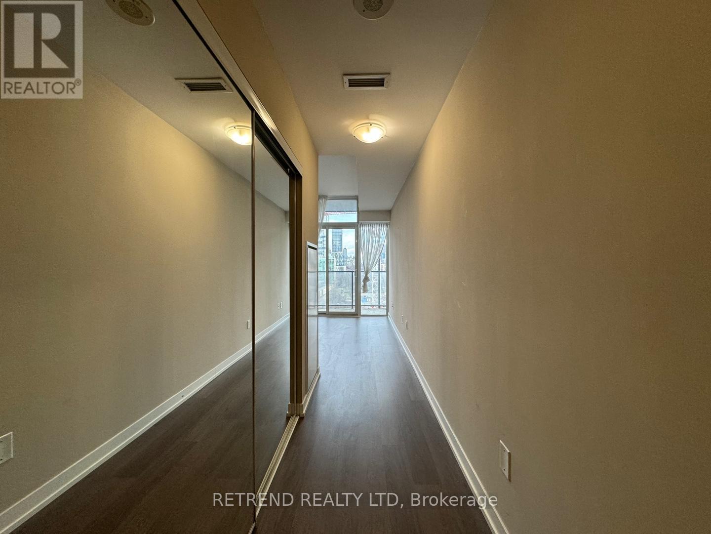 1114 - 105 George Street, Toronto, Ontario  M5A 0L4 - Photo 6 - C12214702
