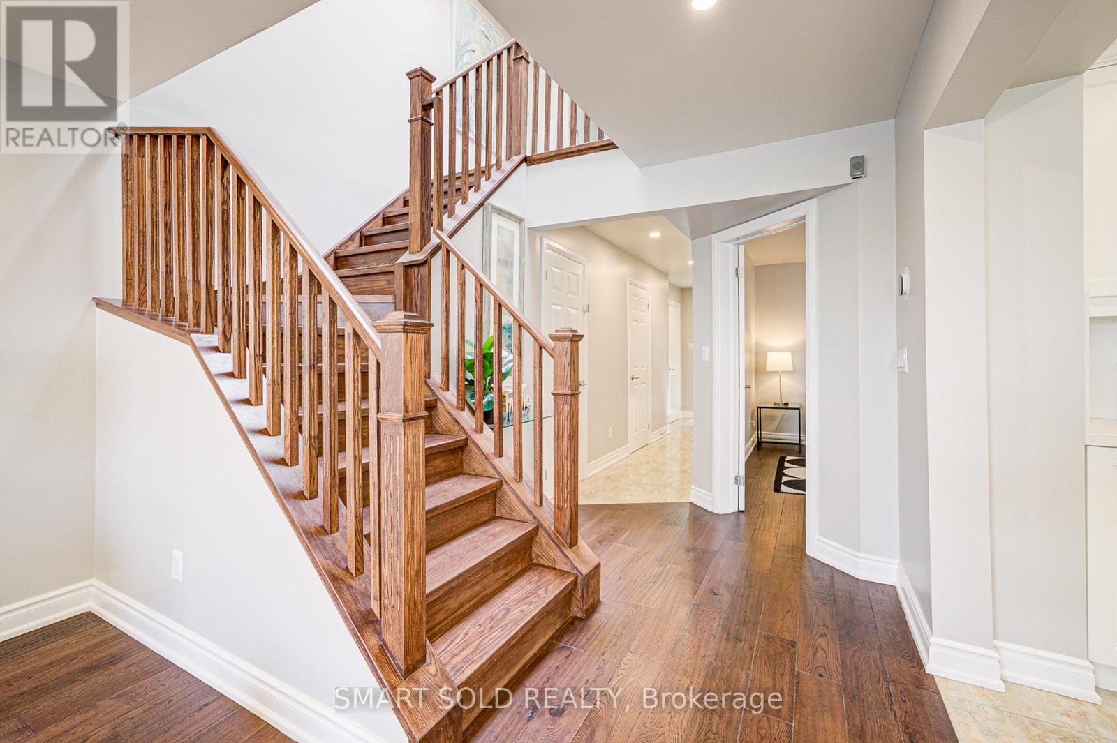 79 Radwell Crescent, Toronto (Milliken), Ontario  M1V 2J4 - Photo 10 - E12214672
