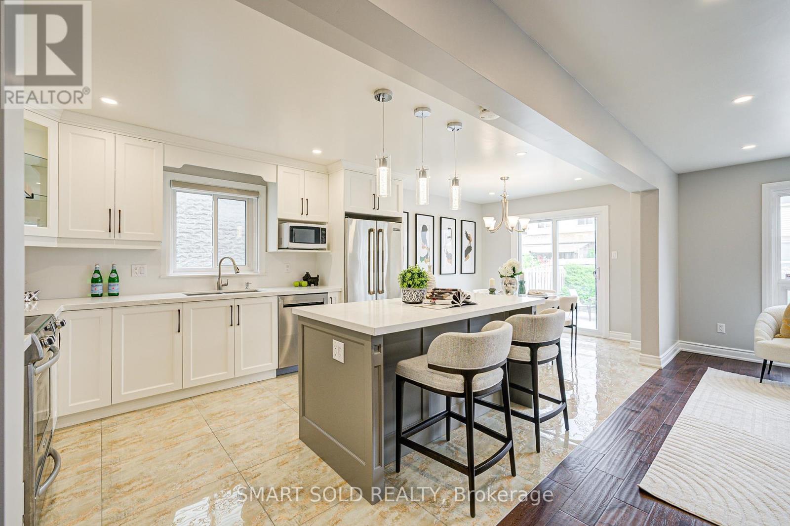 79 Radwell Crescent, Toronto (Milliken), Ontario  M1V 2J4 - Photo 11 - E12214672