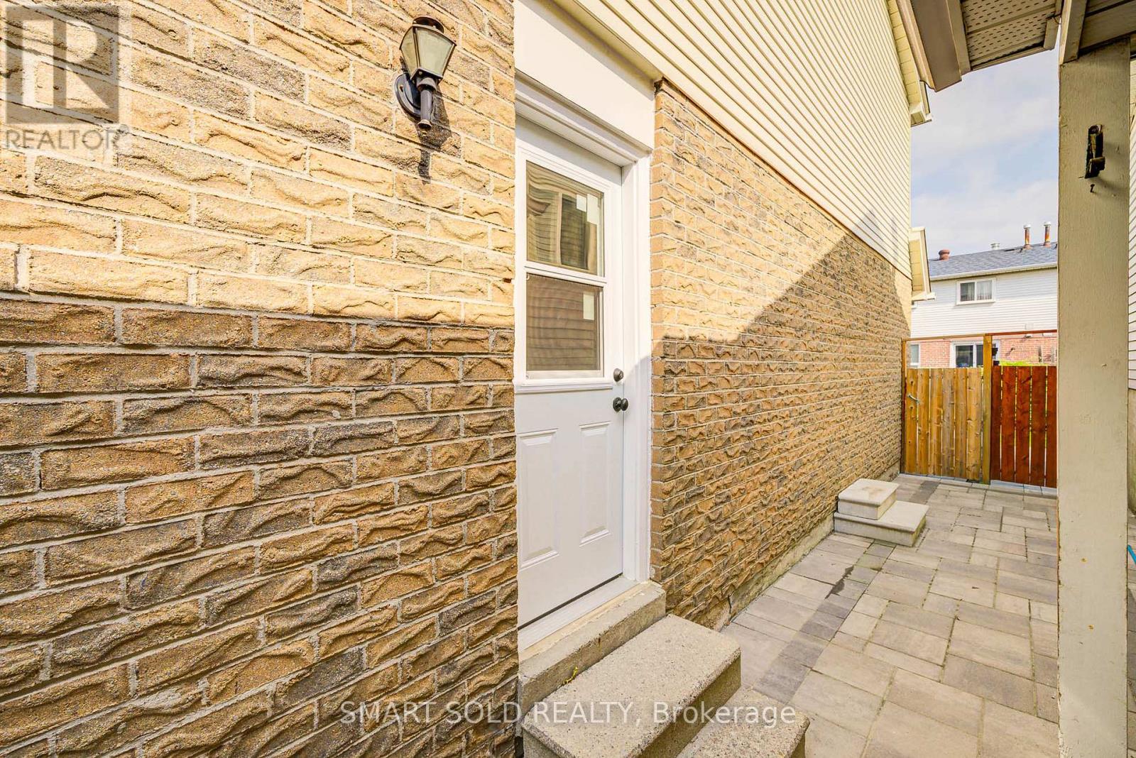 79 Radwell Crescent, Toronto (Milliken), Ontario  M1V 2J4 - Photo 34 - E12214672