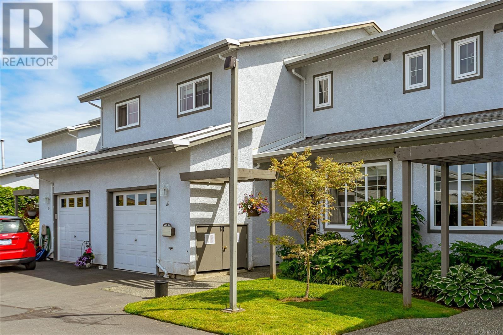 16 2115 Amelia Ave, Sidney, British Columbia  V8L 3Z8 - Photo 2 - 1002110