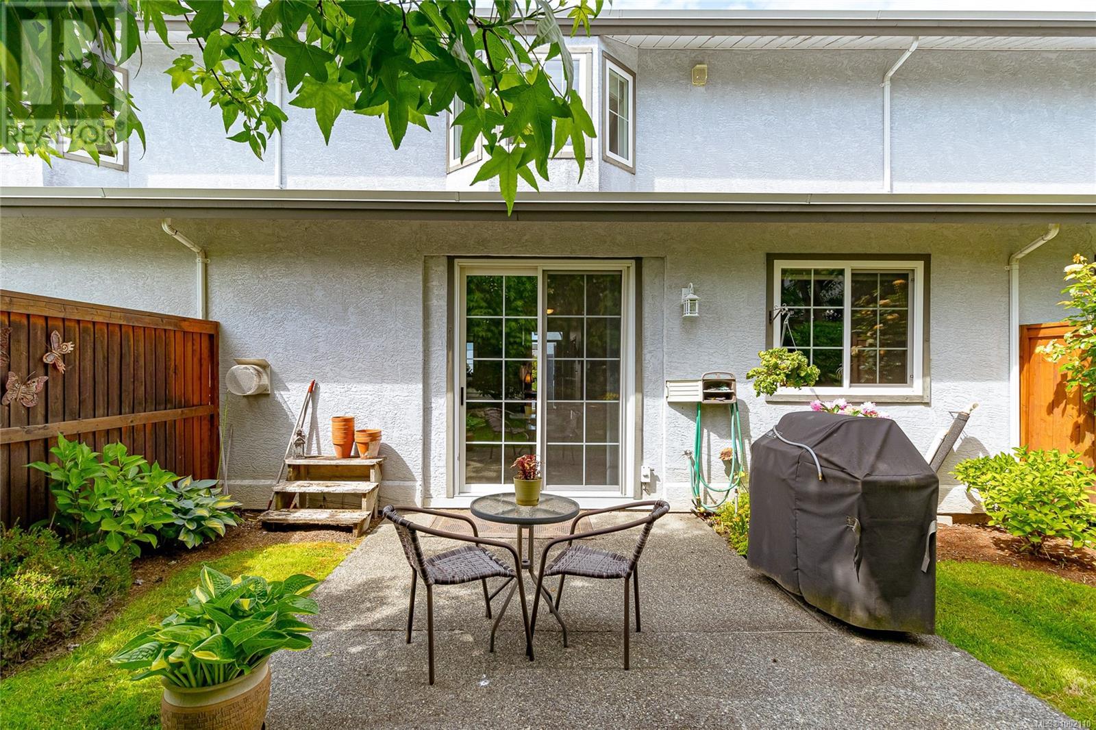 16 2115 Amelia Ave, Sidney, British Columbia  V8L 3Z8 - Photo 36 - 1002110