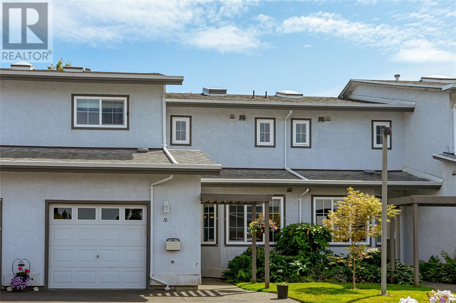16 2115 Amelia Ave, Sidney, British Columbia  V8L 3Z8 - Photo 4 - 1002110