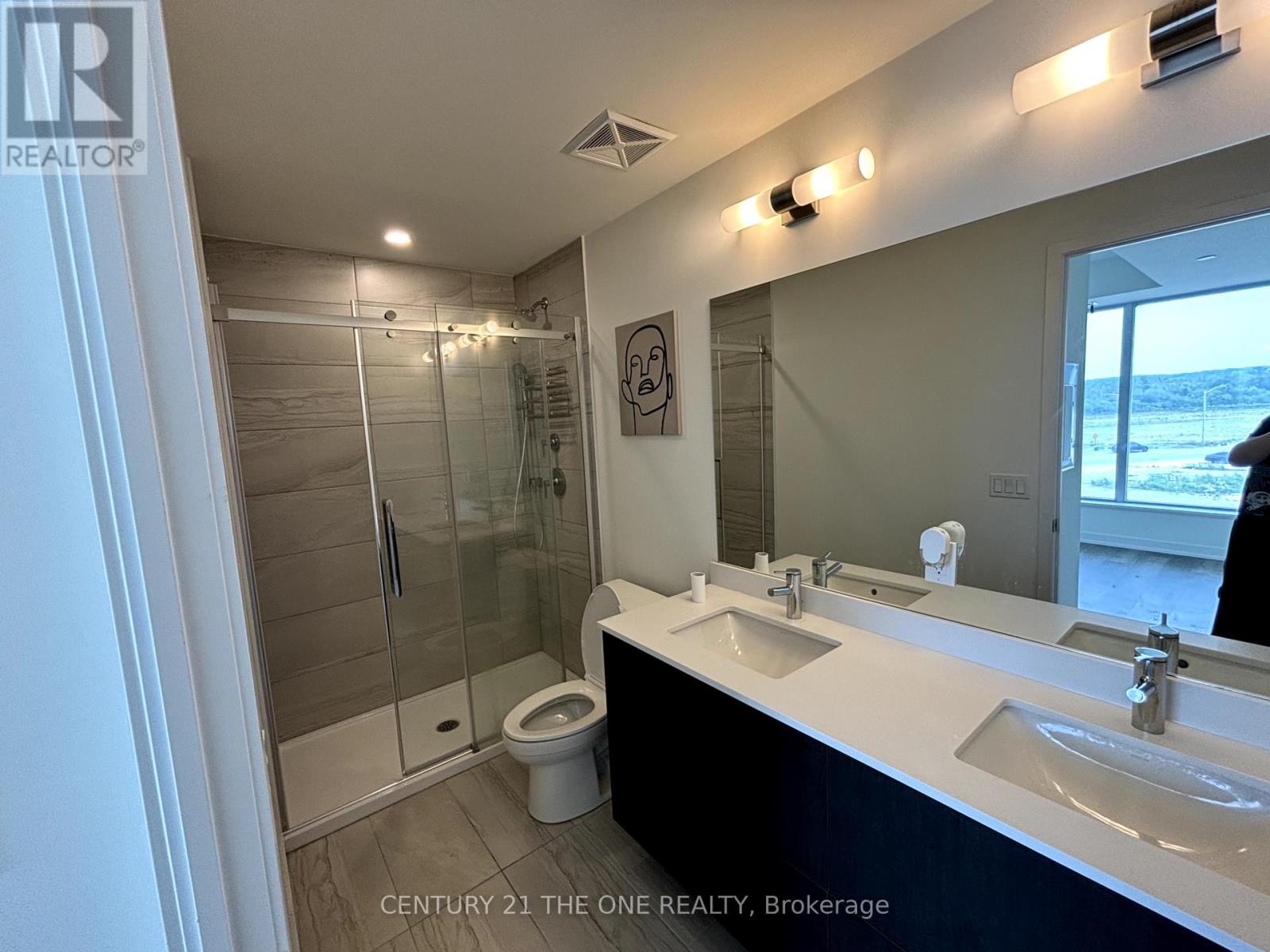 329 - 2 David Eyer Road, Richmond Hill, Ontario  L4S 0N6 - Photo 6 - N12214613