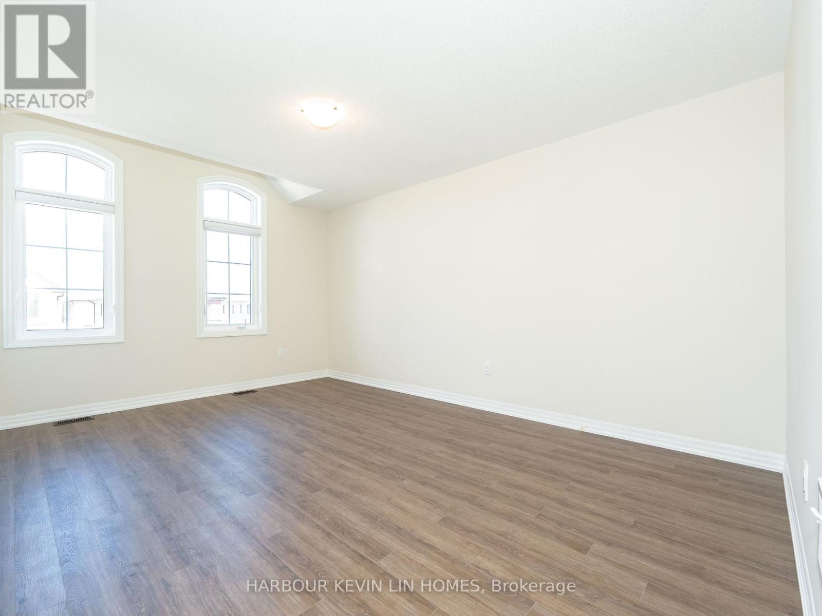 43 Donald Ingram Crescent, Georgina (Keswick North), Ontario  L4P 0S3 - Photo 29 - N12214632