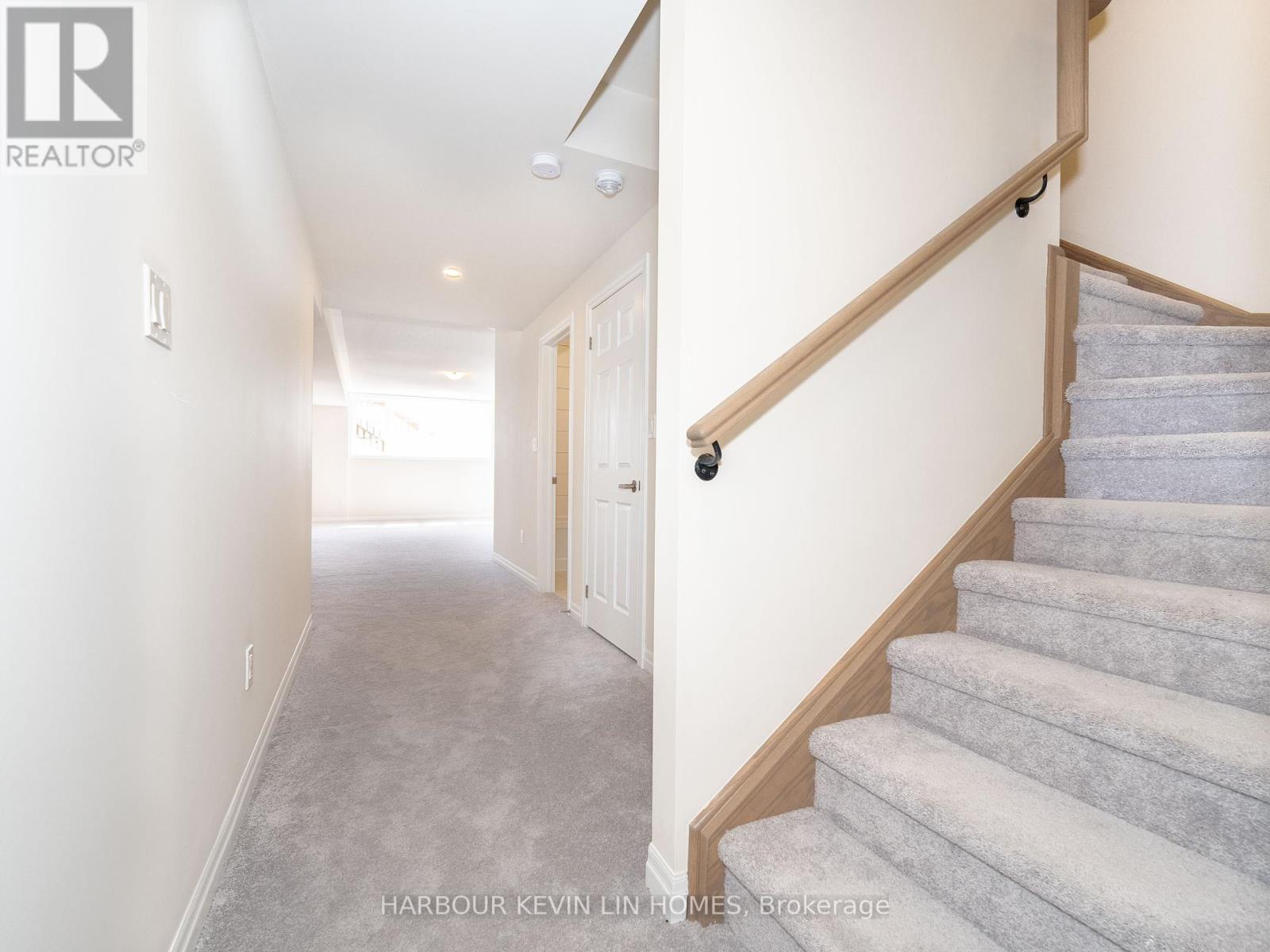43 Donald Ingram Crescent, Georgina (Keswick North), Ontario  L4P 0S3 - Photo 36 - N12214632