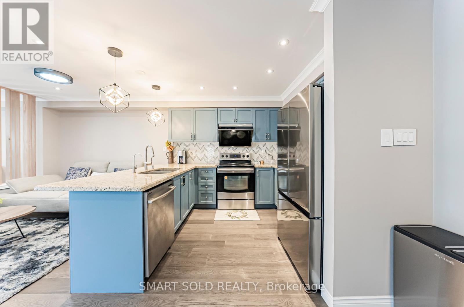 4 Almejo Avenue, Richmond Hill (Rouge Woods), Ontario  L4S 2X4 - Photo 11 - N12214637