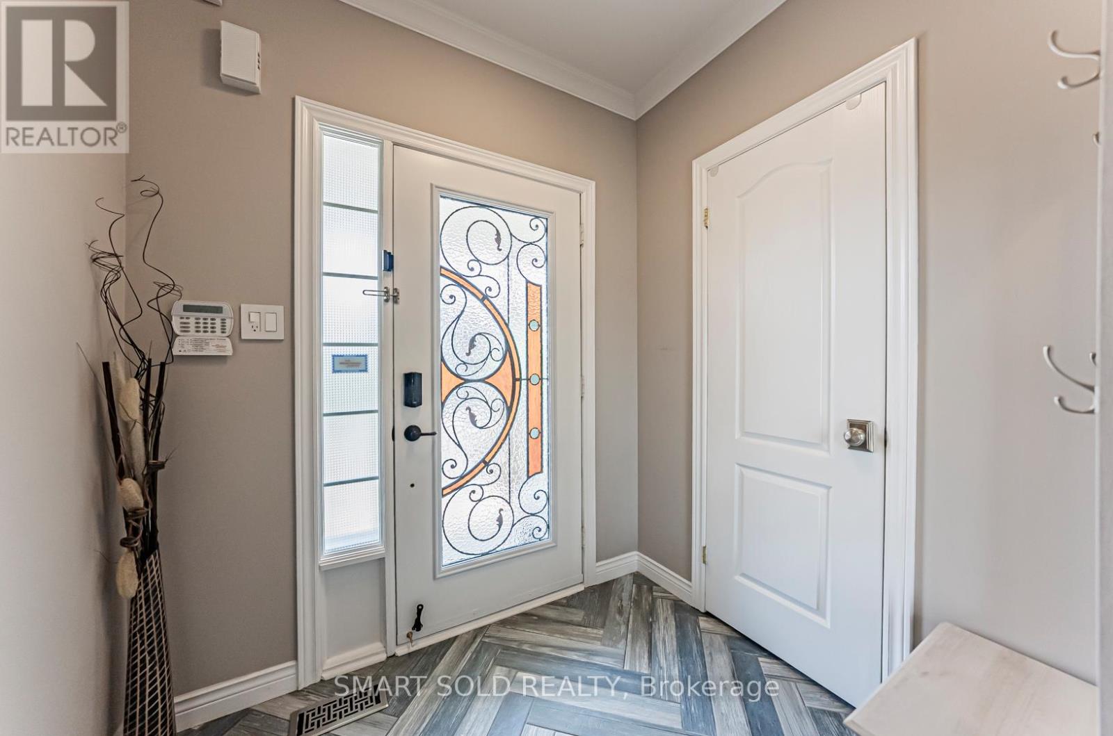 4 Almejo Avenue, Richmond Hill (Rouge Woods), Ontario  L4S 2X4 - Photo 6 - N12214637