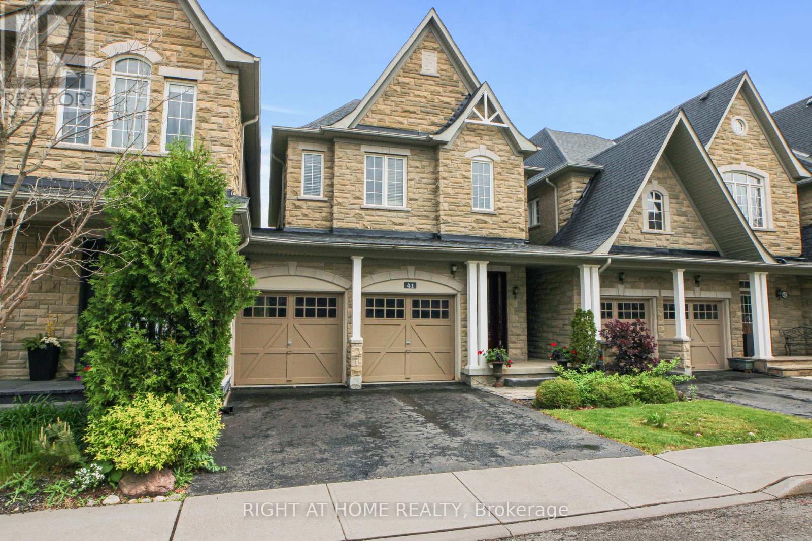 41 - 280 PARADELLE DRIVE, Richmond Hill, Ontario