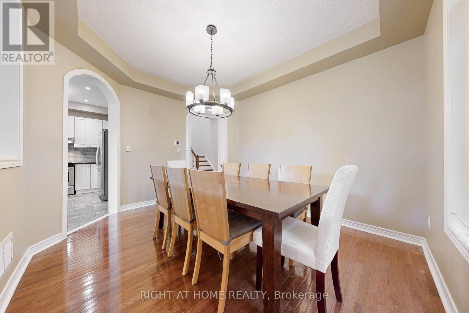 41 - 280 Paradelle Drive, Richmond Hill, Ontario  L4E 0E1 - Photo 8 - N12214642