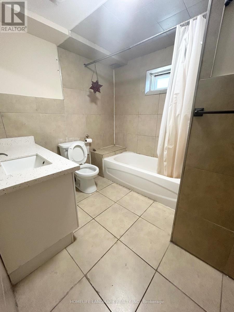 80 Purcell Crescent, Vaughan, Ontario  L6A 3C6 - Photo 6 - N12214650