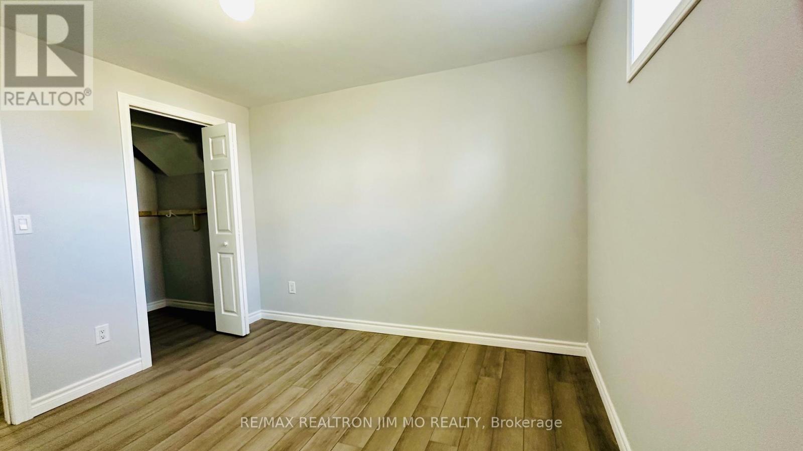 Lower - 288 Parkwood Avenue, Georgina, Ontario  L4P 2X3 - Photo 18 - N12214671