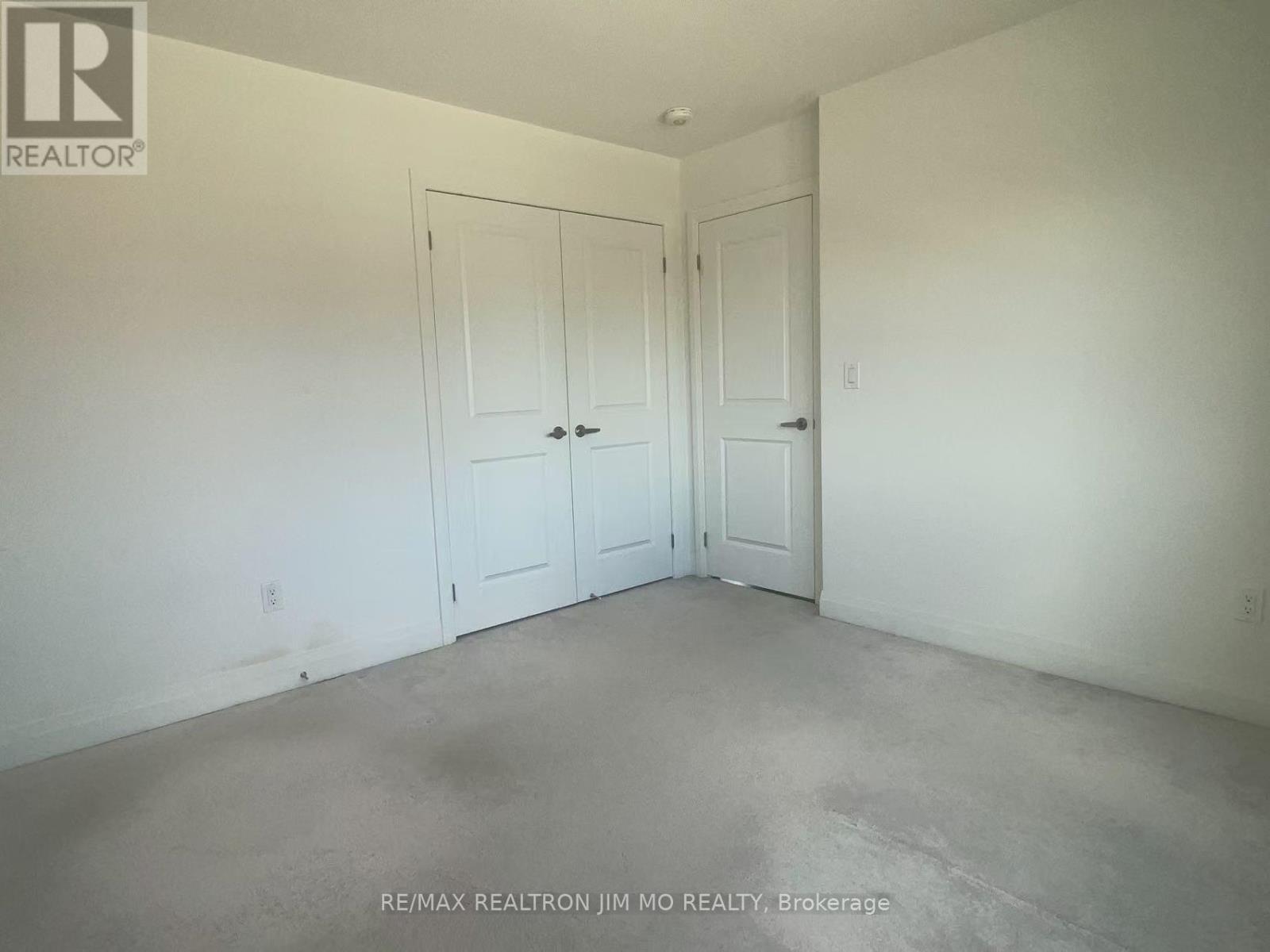212 Thompson Drive, East Gwillimbury, Ontario  L9N 0V7 - Photo 28 - N12214676