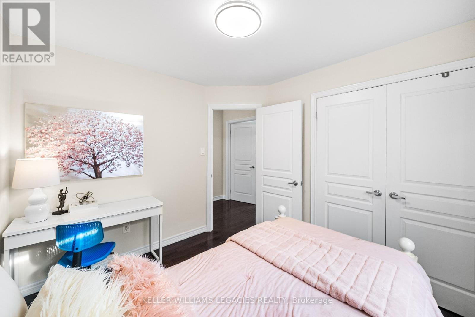 17 Mansard Drive, Richmond Hill, Ontario  L4E 0L8 - Photo 22 - N12214685