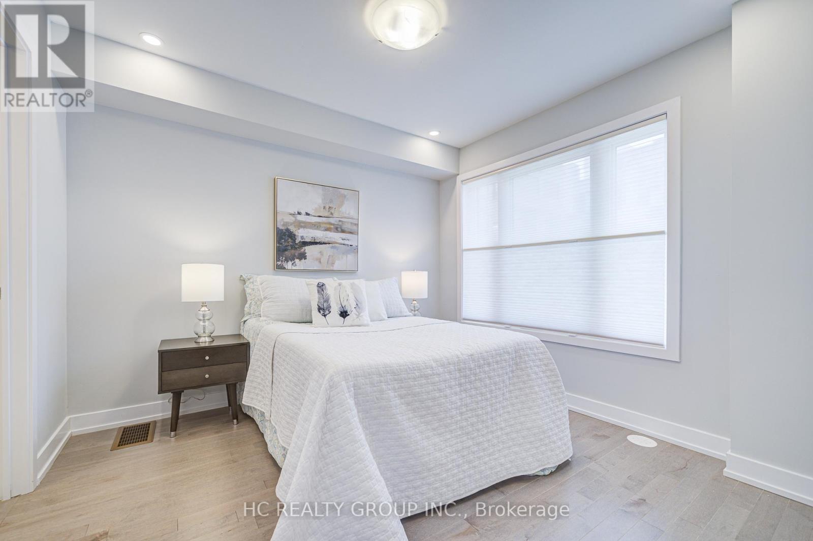 19 Guardhouse Crescent, Markham, Ontario  L6C 3J7 - Photo 33 - N12214700