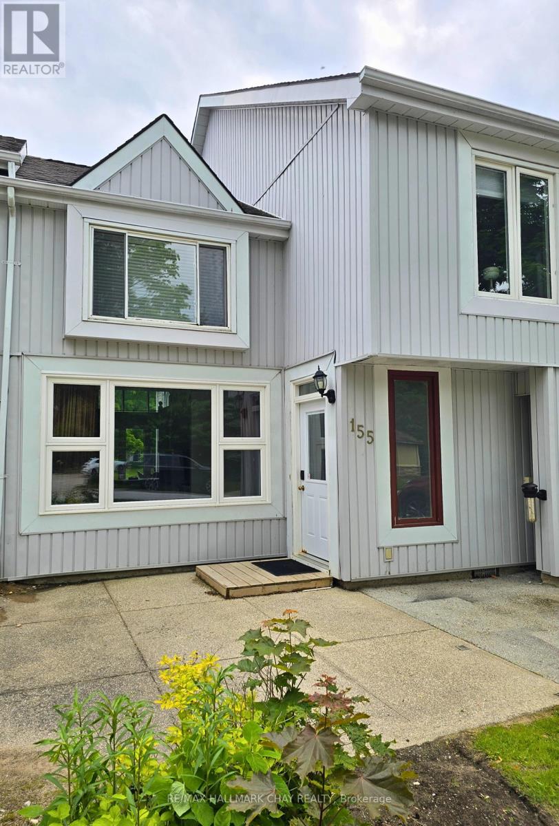 155 VACATION INN DRIVE, Collingwood, Ontario