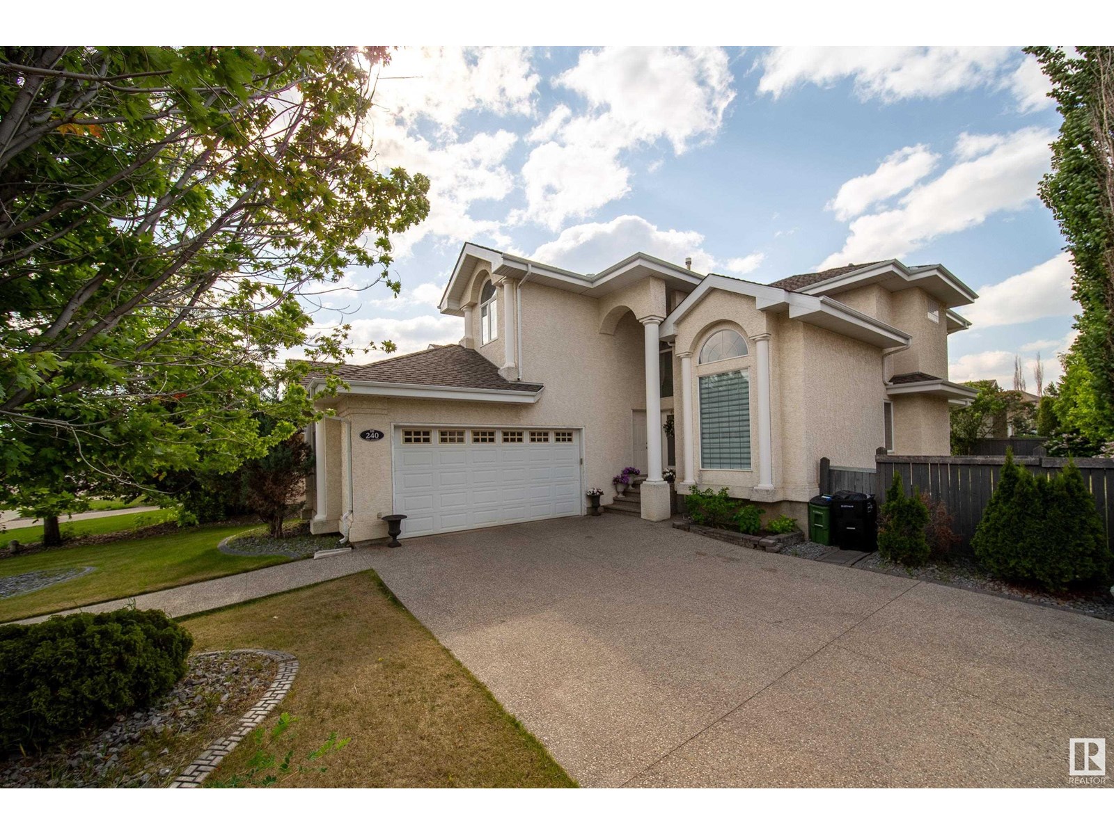 240 TORY CR NW, Edmonton, Alberta
