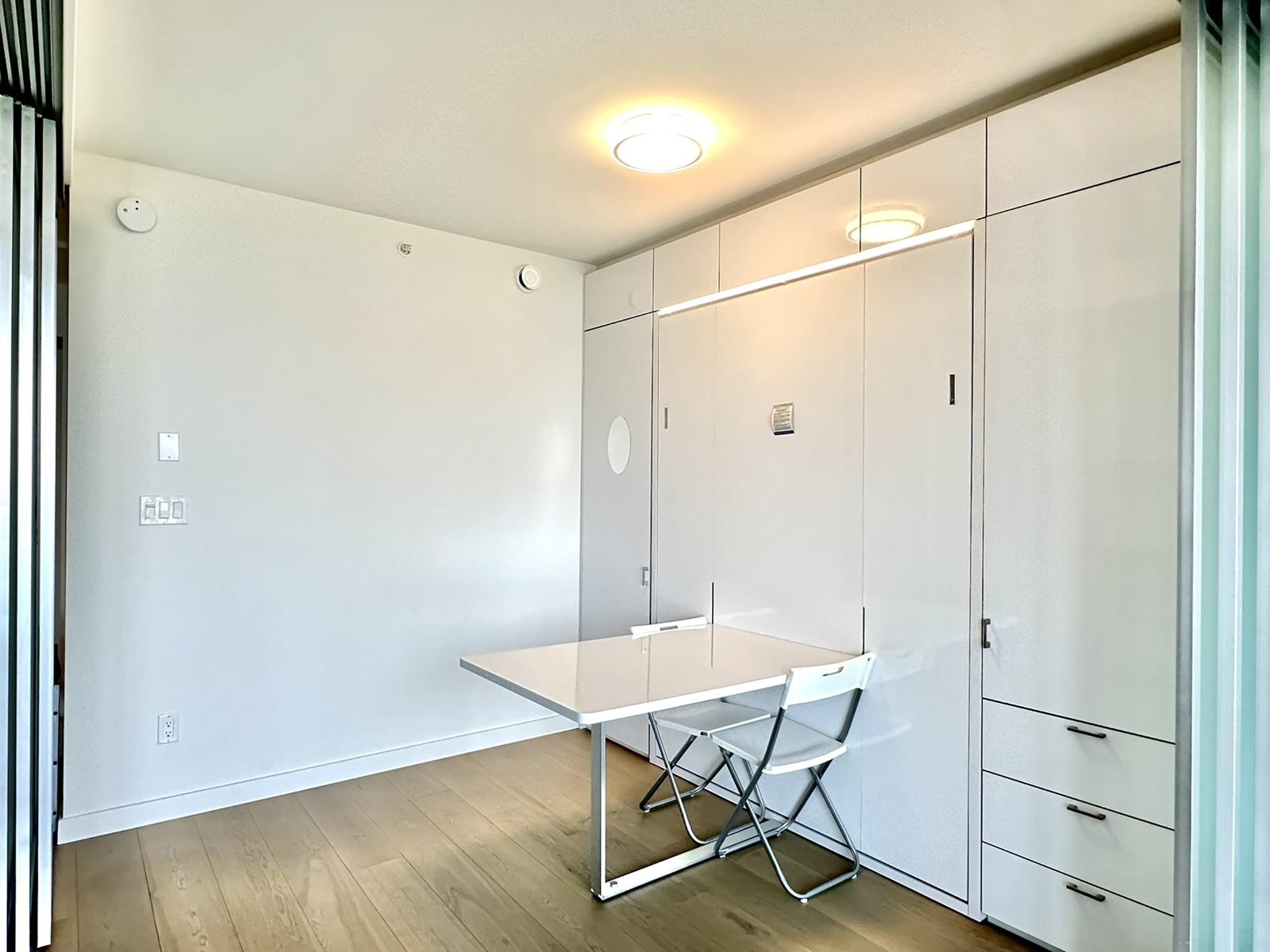 1007 13438 Central Avenue, Surrey, British Columbia  V3T 0N2 - Photo 7 - R3014475