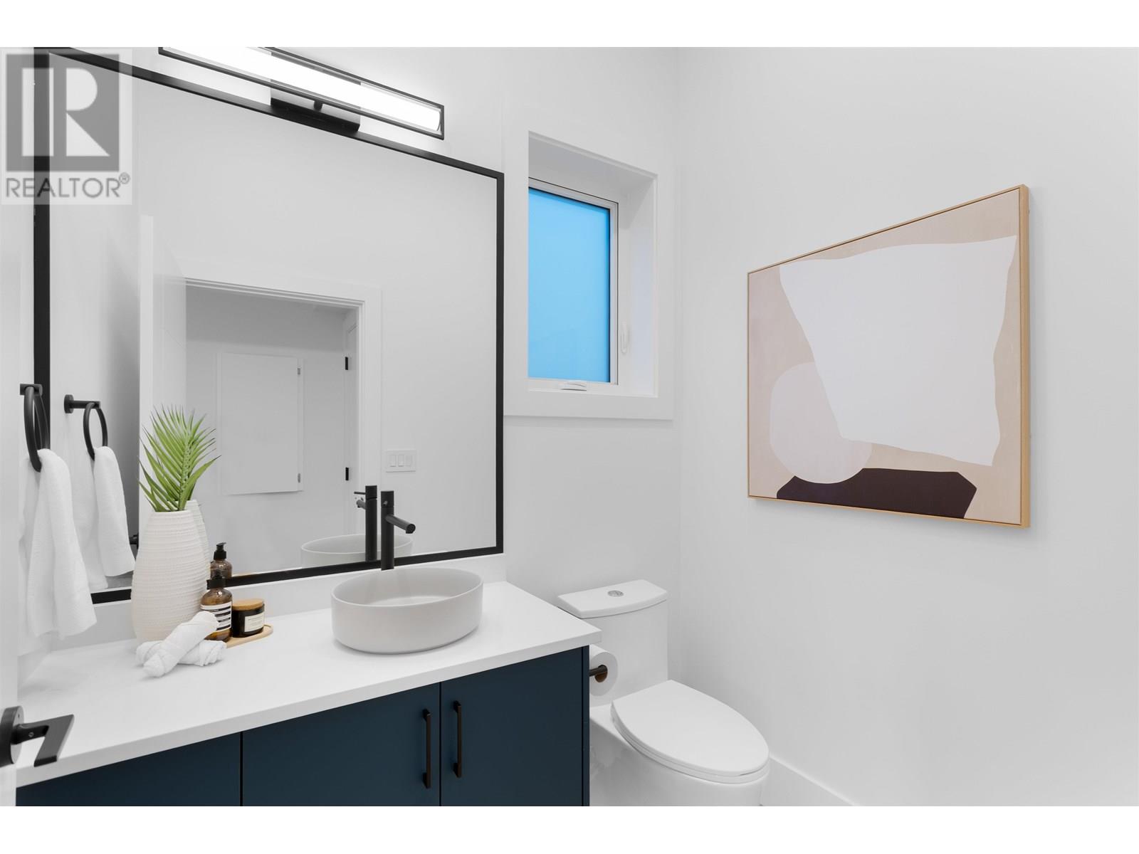 1 2864 E Georgia Street, Vancouver, British Columbia  V5K 2K4 - Photo 11 - R3014479