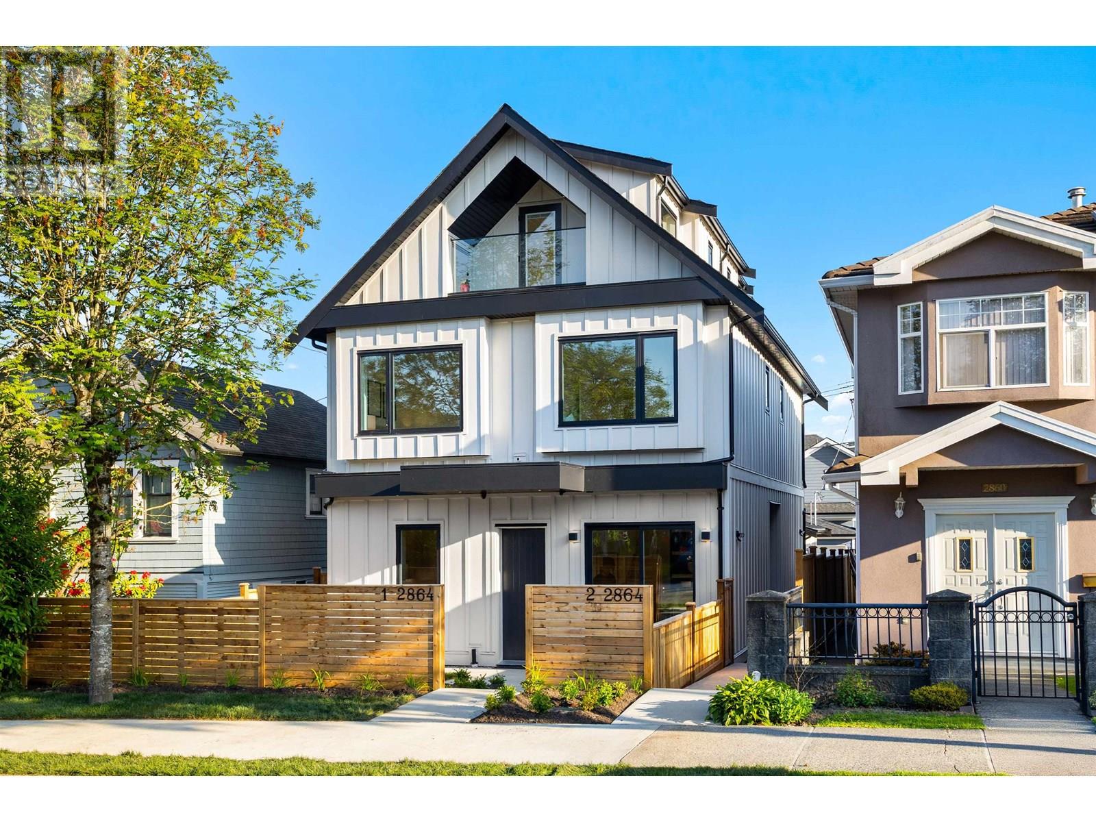 1 2864 E GEORGIA STREET, Vancouver, British Columbia