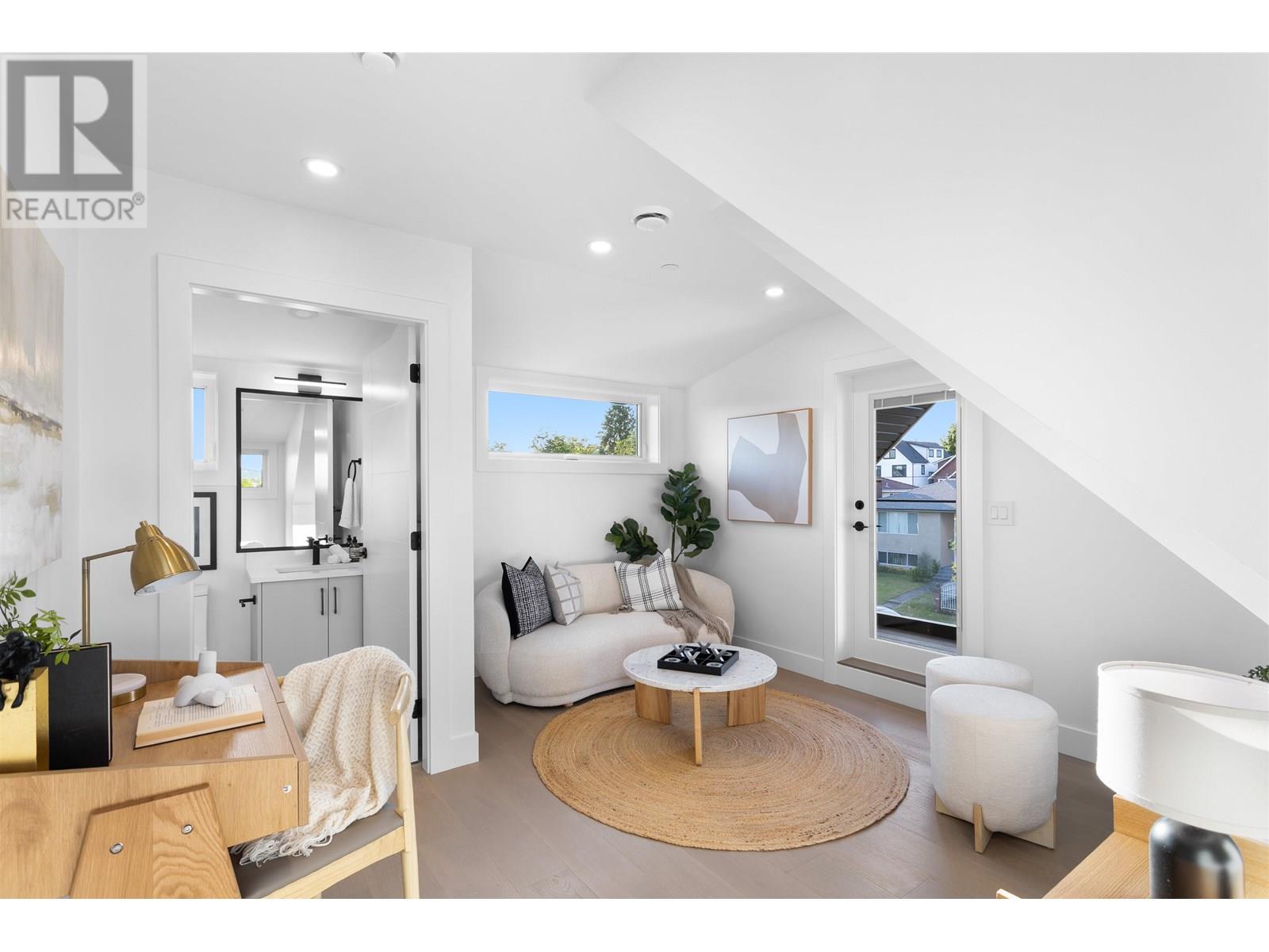 1 2864 E Georgia Street, Vancouver, British Columbia  V5K 2K4 - Photo 16 - R3014479