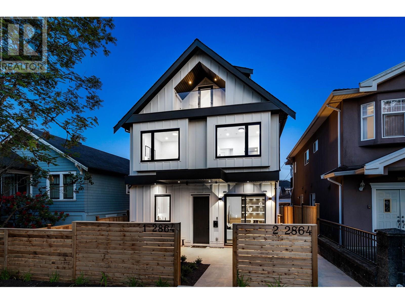 2 2864 E GEORGIA STREET, Vancouver, British Columbia