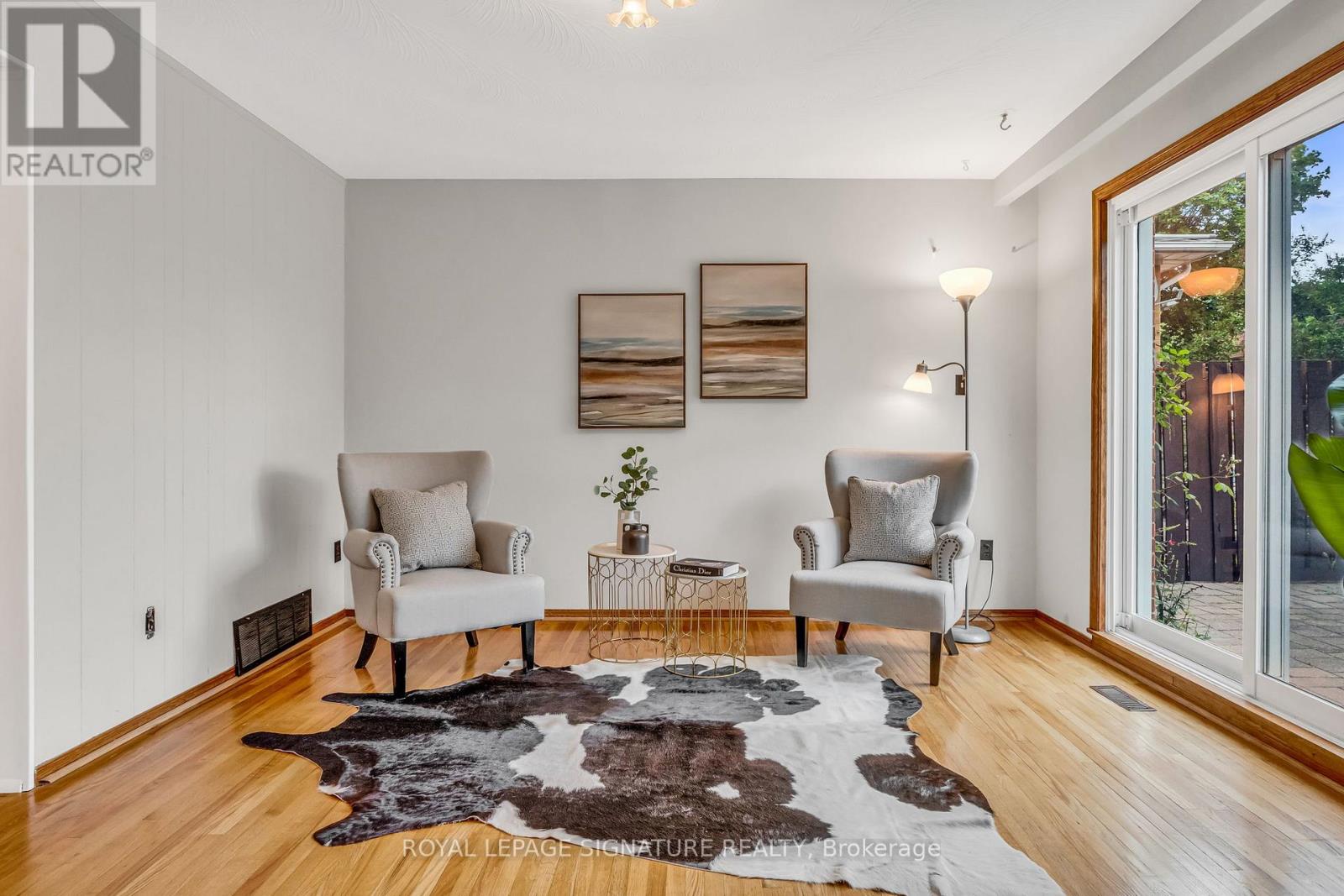 7 West Wareside Road, Toronto, Ontario  M9C 3H9 - Photo 15 - W12214631