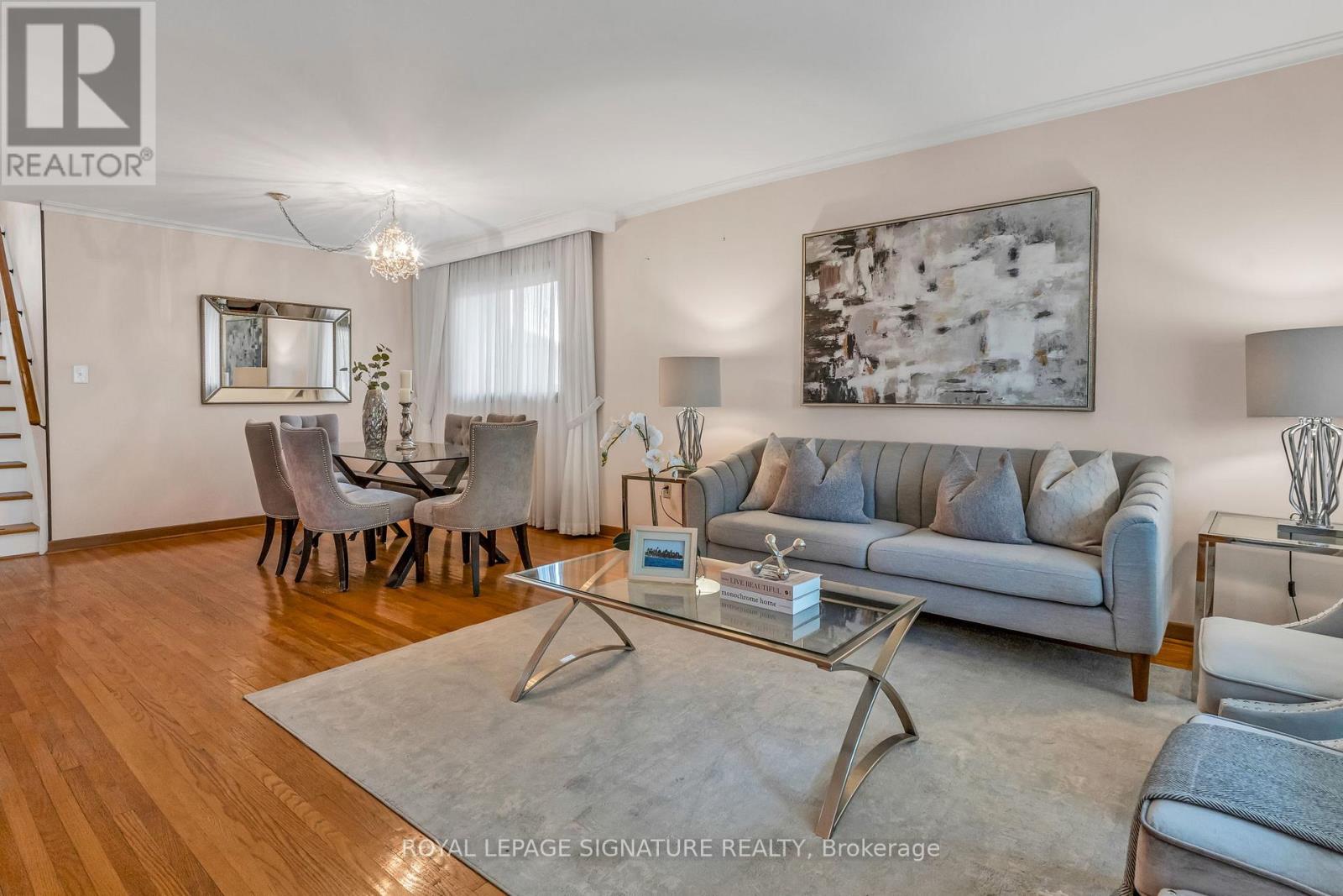 7 West Wareside Road, Toronto, Ontario  M9C 3H9 - Photo 4 - W12214631