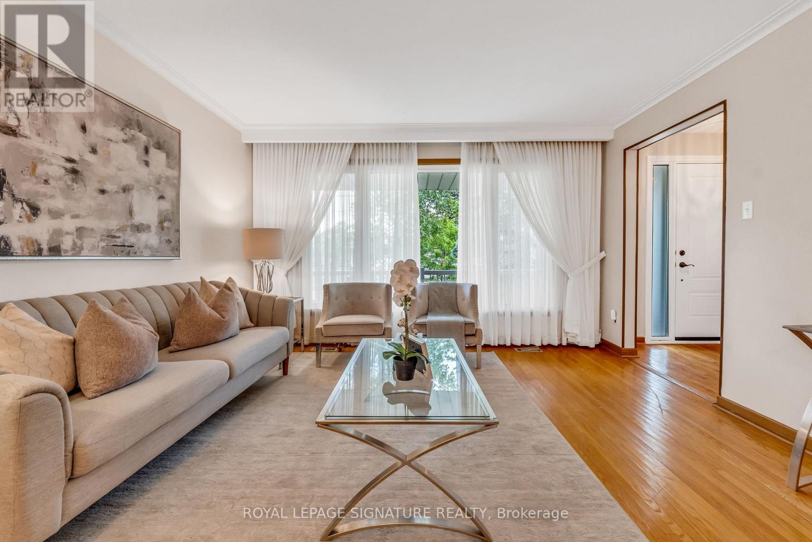 7 West Wareside Road, Toronto, Ontario  M9C 3H9 - Photo 6 - W12214631