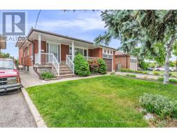 7 WEST WARESIDE ROAD, Toronto, Ontario