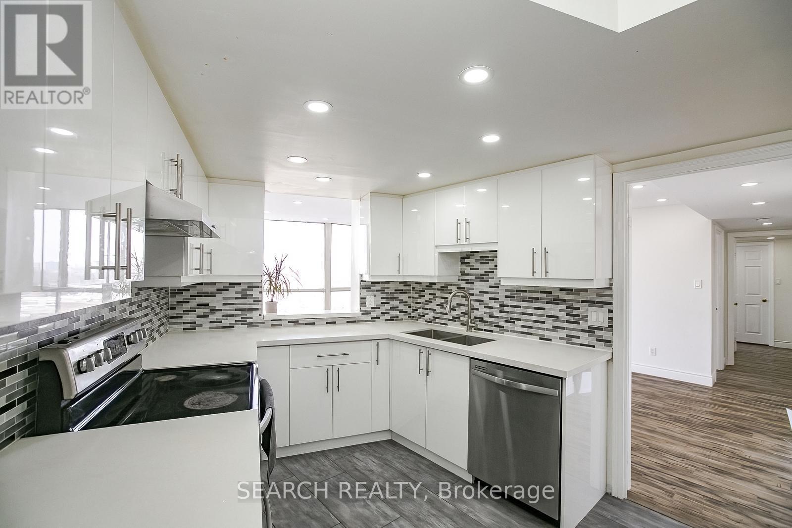 906 - 1360 Rathburn Road E, Mississauga, Ontario  L4W 4H4 - Photo 18 - W12214646