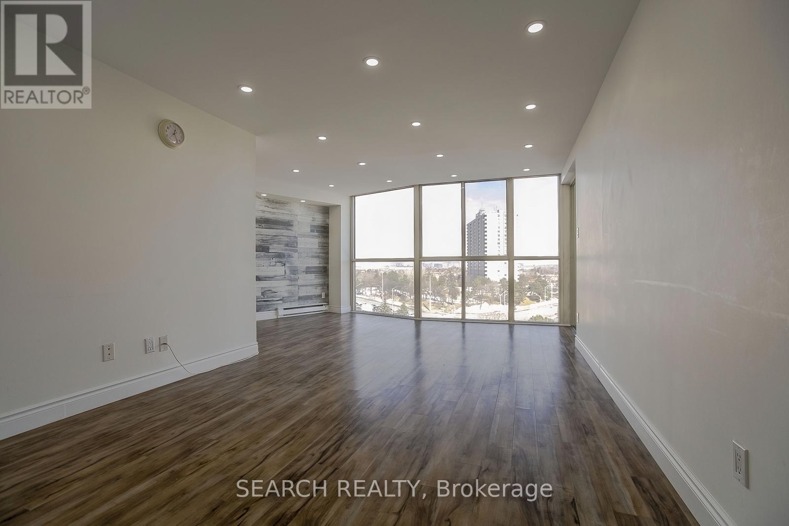 906 - 1360 Rathburn Road E, Mississauga, Ontario  L4W 4H4 - Photo 6 - W12214646