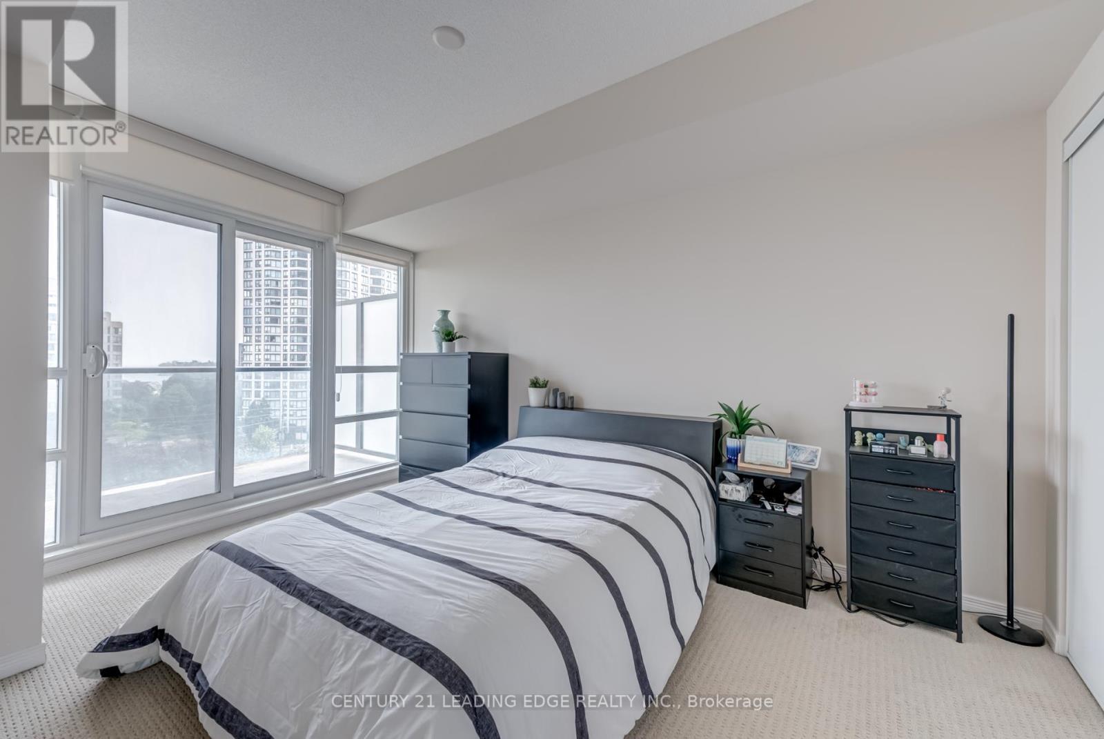 601 - 2240 Lake Shore Boulevard W, Toronto, Ontario  M8V 1A5 - Photo 17 - W12214697