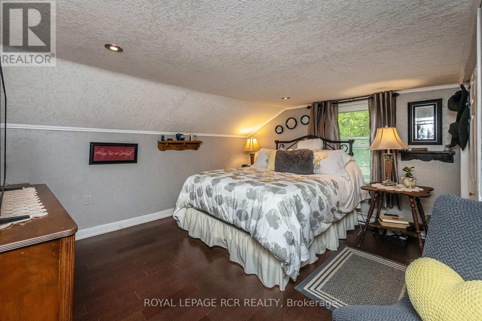 96 Dundas Street W, Blandford-Blenheim, Ontario  N0J 1V0 - Photo 27 - X12214662