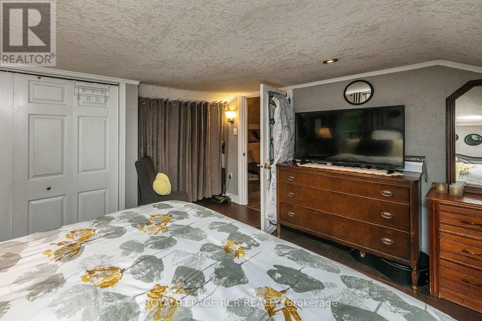 96 Dundas Street W, Blandford-Blenheim, Ontario  N0J 1V0 - Photo 29 - X12214662