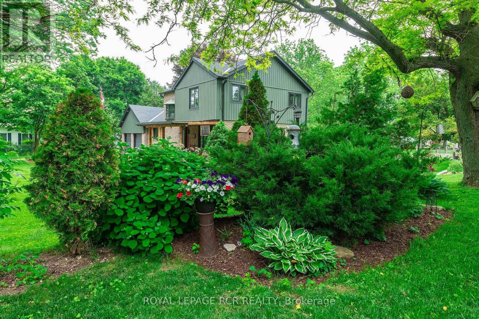 96 Dundas Street W, Blandford-Blenheim, Ontario  N0J 1V0 - Photo 31 - X12214662