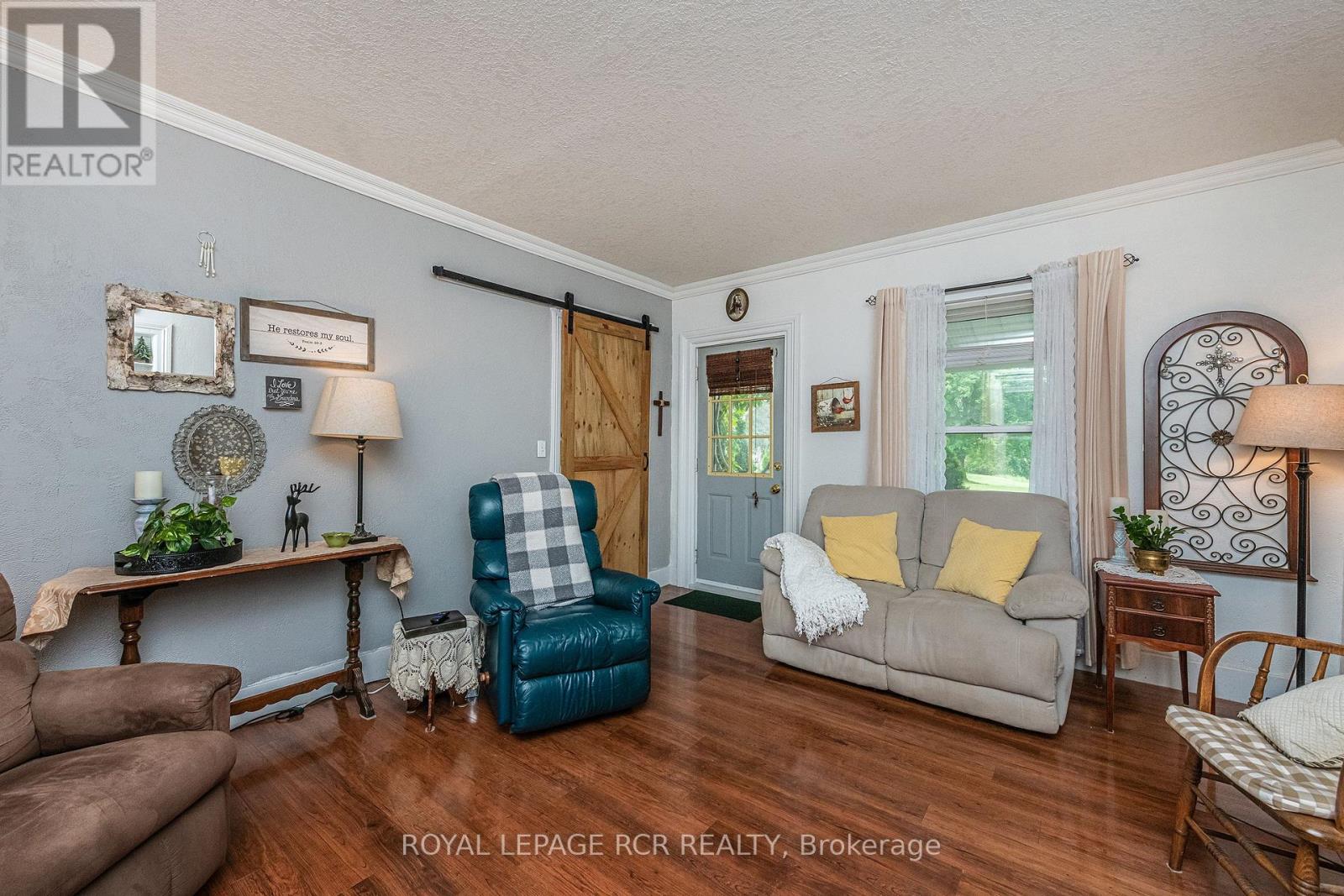 96 Dundas Street W, Blandford-Blenheim, Ontario  N0J 1V0 - Photo 4 - X12214662