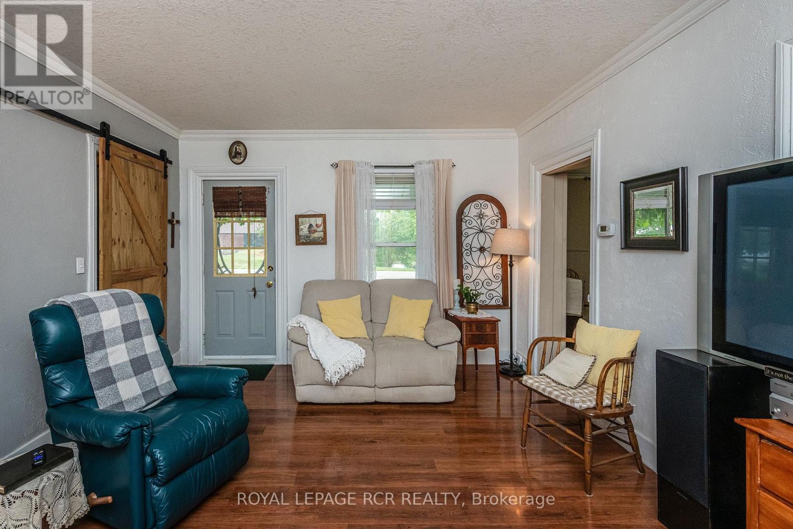 96 Dundas Street W, Blandford-Blenheim, Ontario  N0J 1V0 - Photo 5 - X12214662